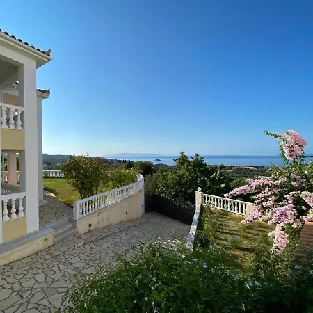 Villa Kourkoumelata