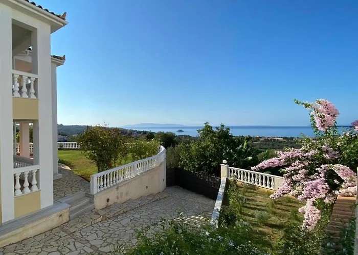 Villa Kourkoumelata